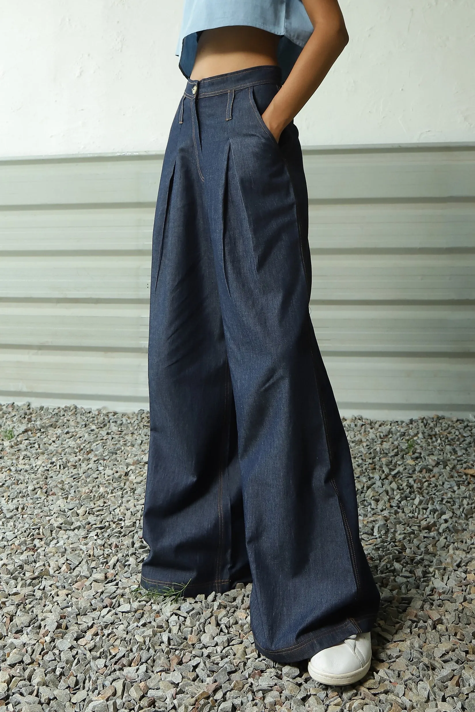 High-Waisted Ultra Flared Soft Denims