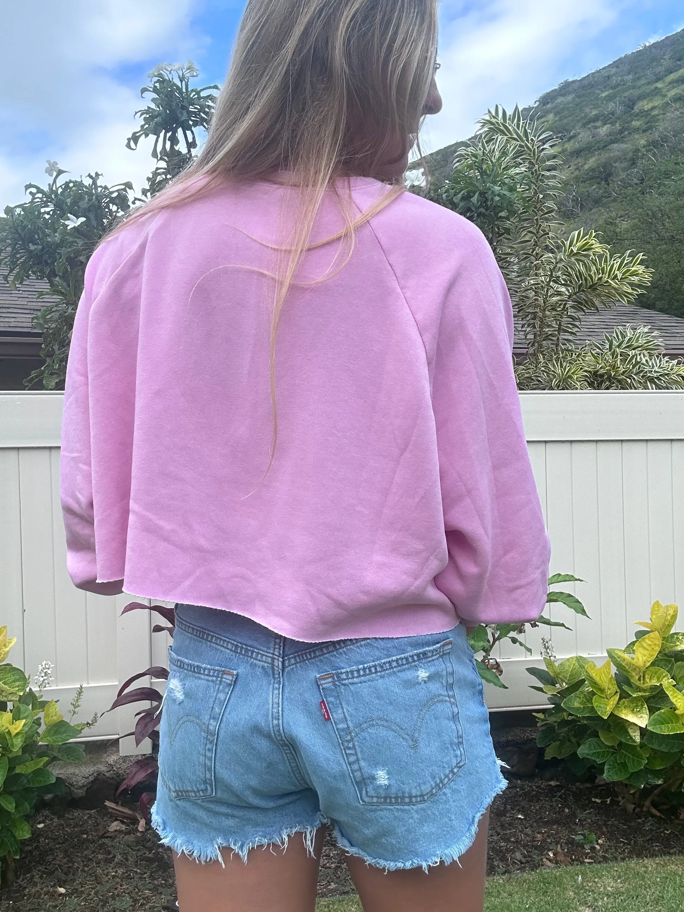 Make it Casual cropped sweatshirt