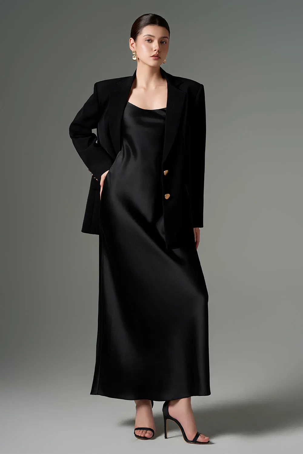 Noor Straight Notch Lapel Crepe Blazer