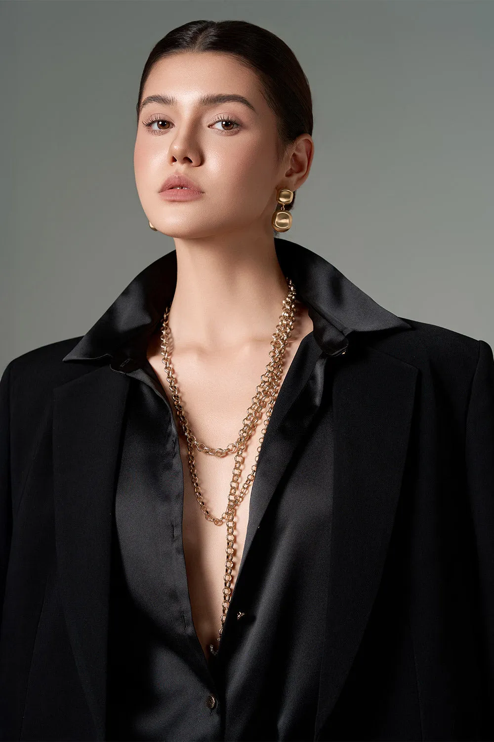 Noor Straight Notch Lapel Crepe Blazer