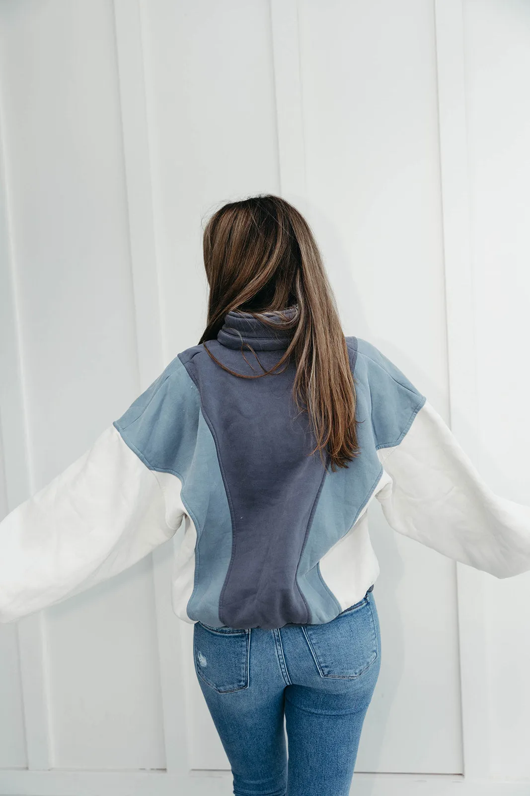 Piper Snap Sweatshirt - Blue/Multi