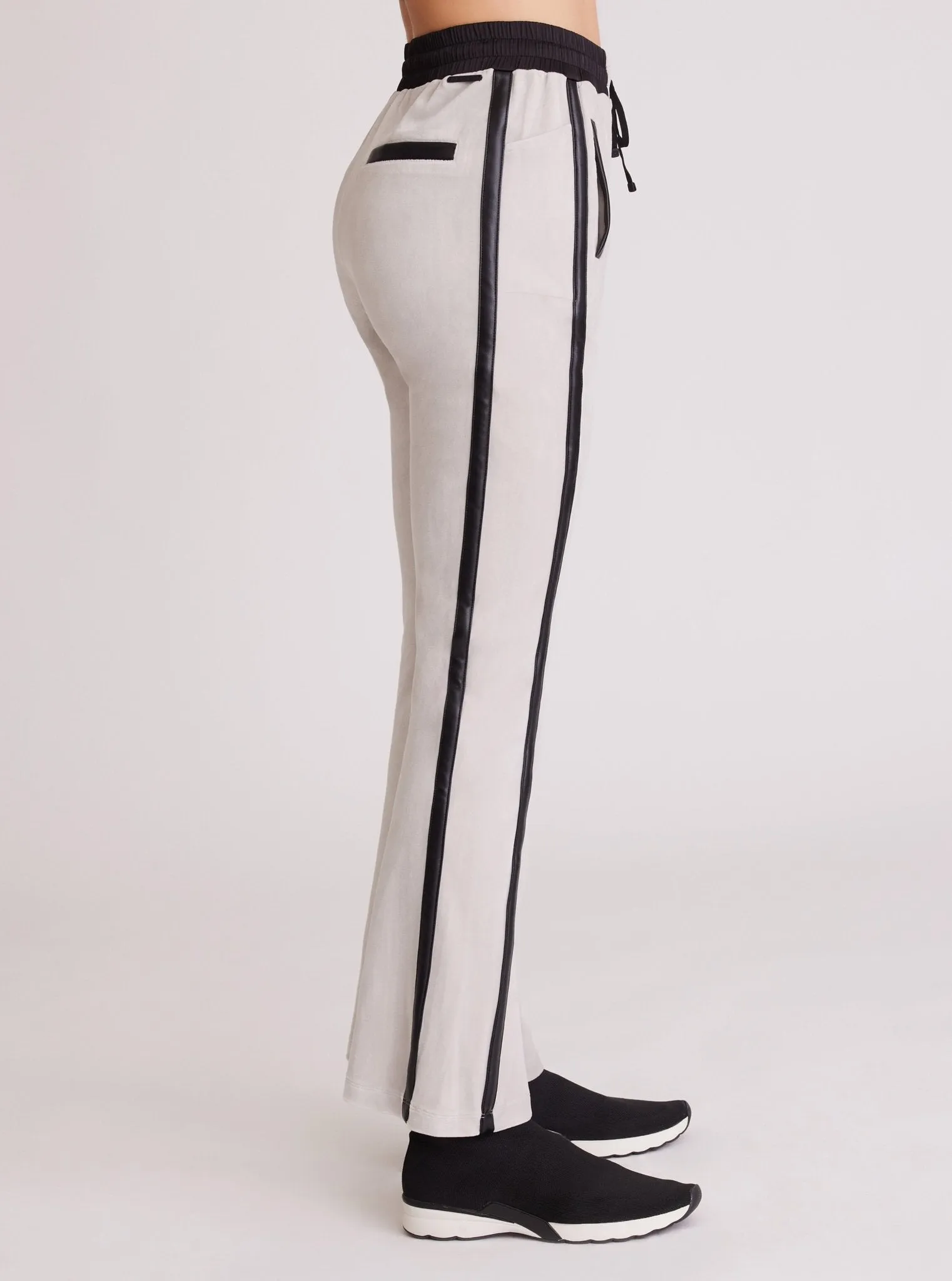 Sporty Velour Pant