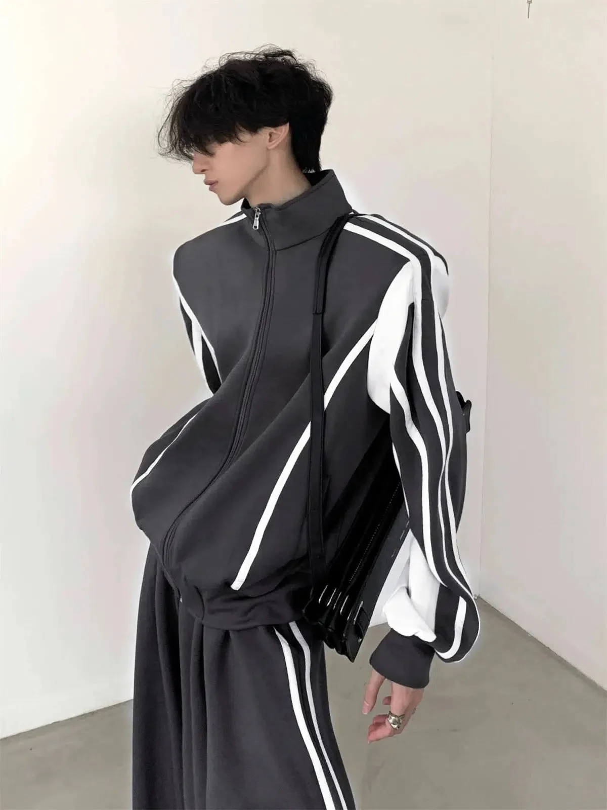 Standing-collar Sporty Jacket & Wide-leg Sporty Pants Setup WN2665