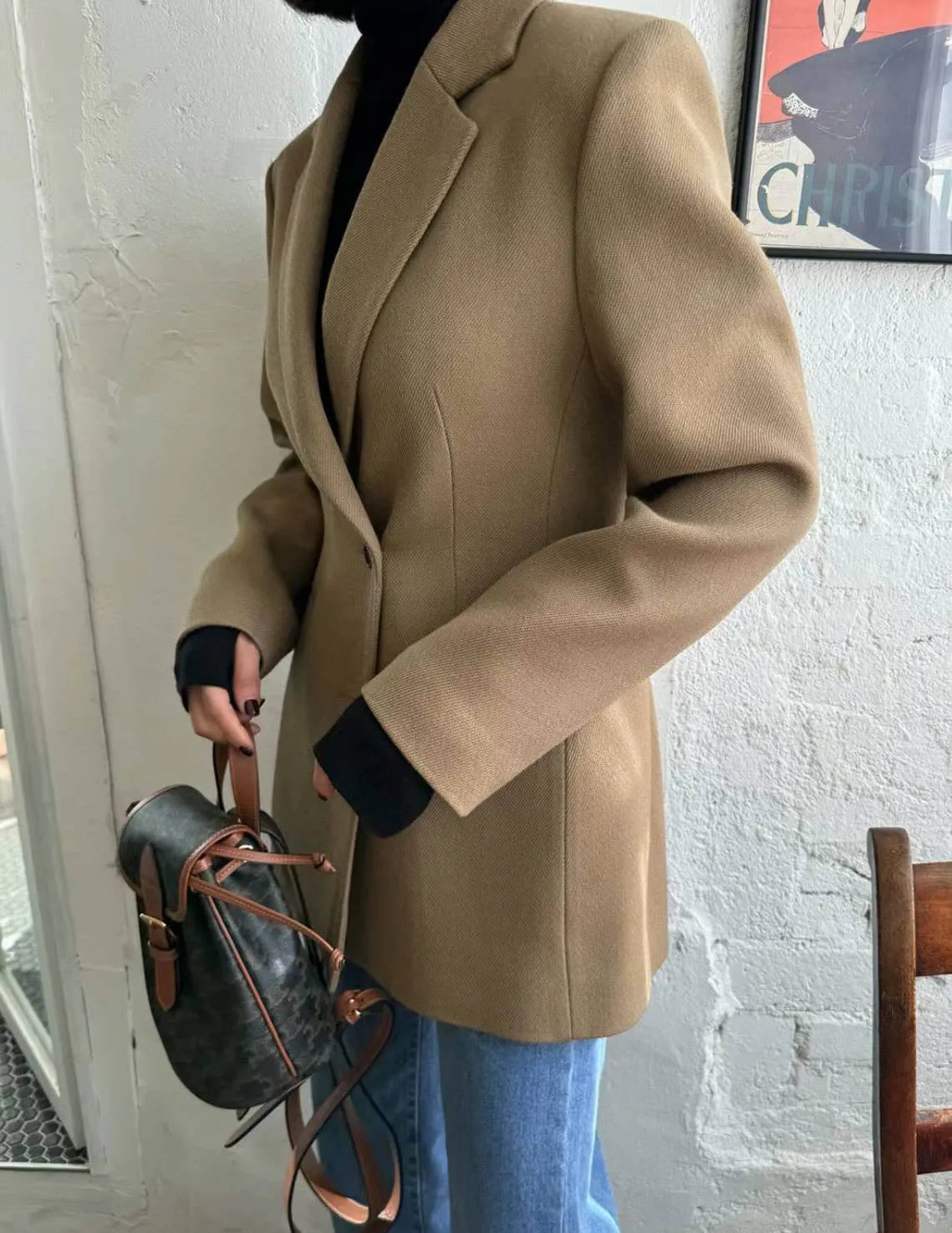 TWO BUTTON TAILORED BLAZER CARAMEL